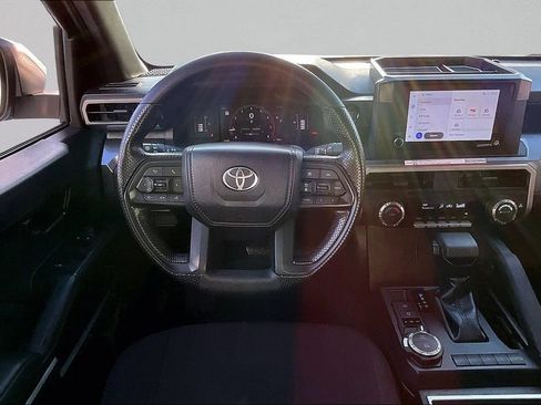 Certified 2026 Toyota Tacoma SR5 AWD/4WD image 11