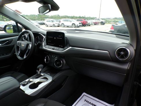Used 2024 Chevrolet Blazer LT w/ Convenience Package AWD/4WD image 14