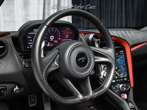 Used 2022 McLaren 720S Performance RWD image 9