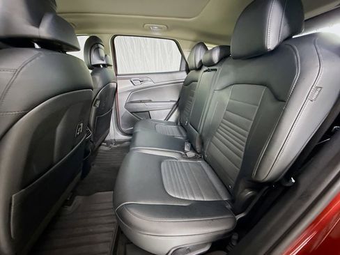 Used 2024 Kia Sportage SX image 26