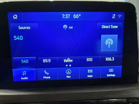 Used 2020 Ford Escape Titanium AWD/4WD image 25