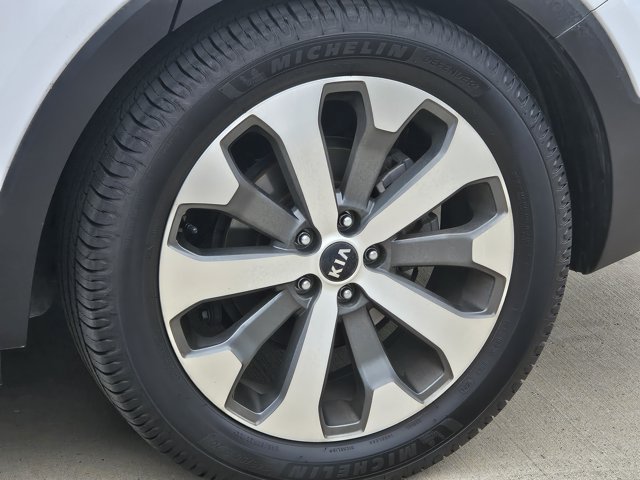 Used 2021 Kia Telluride EX w/ EX Premium Package FWD image 7