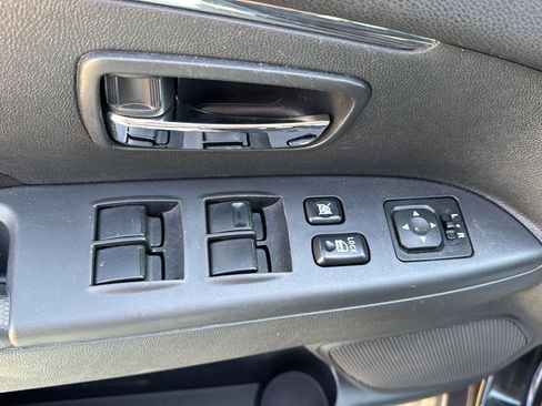 Used 2025 Mitsubishi Outlander Sport ES AWD/4WD image 12