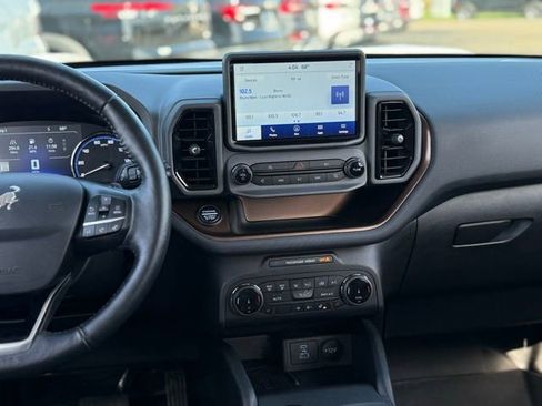 Used 2022 Ford Bronco Sport Badlands w/ Premium Package image 19