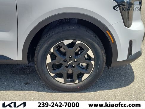 New 2026 Kia Sorento S w/ S Panoramic Sunroof Package AWD/4WD image 7