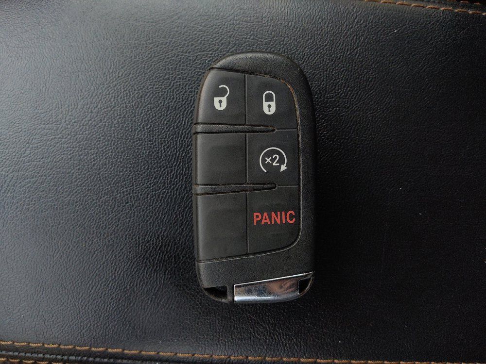 Used 2021 Jeep Compass Limited FWD image 32