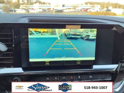 Used 2025 Chevrolet Silverado 1500 LT image 18