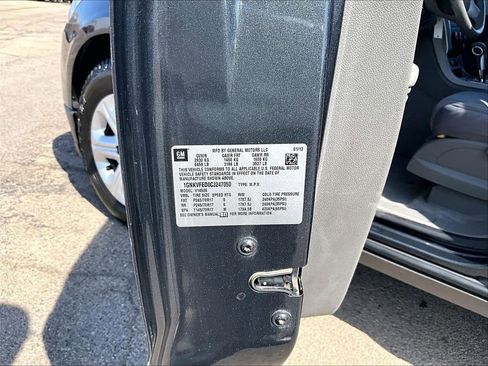 Used 2012 Chevrolet Traverse LS AWD/4WD image 21