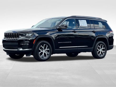Used 2023 Jeep Grand Cherokee L Limited AWD/4WD image 3