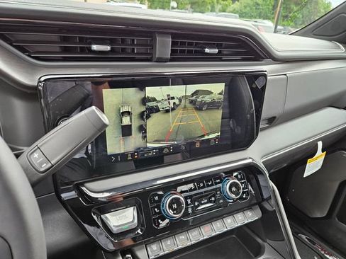 New 2026 GMC Sierra 2500 AT4X AWD/4WD image 33