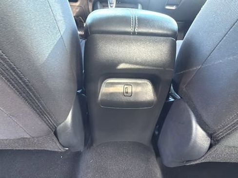 Used 2024 Nissan Sentra SV image 25