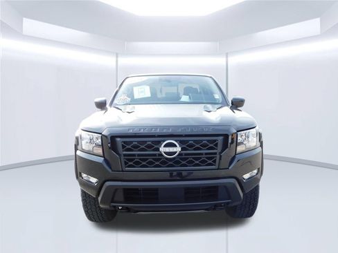 Used 2024 Nissan Frontier SV w/ Hardbody Edition AWD/4WD image 19