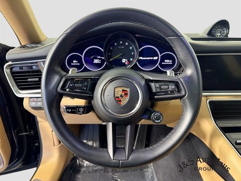 Used 2023 Porsche Panamera 4S w/ Premium Package AWD/4WD image 12