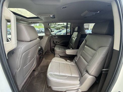 Used 2015 GMC Yukon XL Denali w/ Open Road Package AWD/4WD image 22
