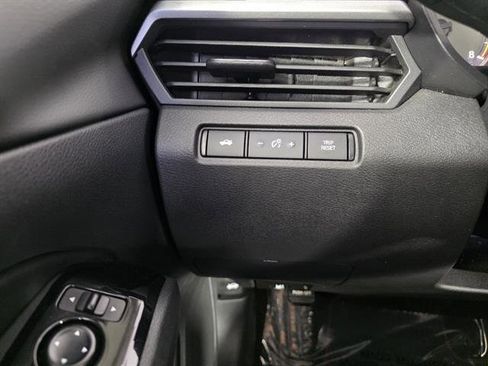 Used 2024 Nissan Altima 2.5 SR FWD image 40