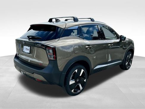 New 2026 Nissan Kicks SR w/ Illumination Package image 7