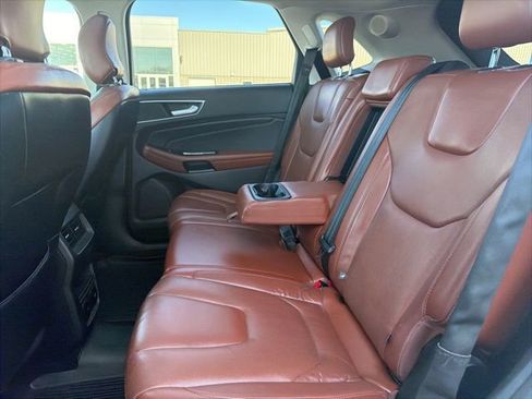 Used 2018 Ford Edge Titanium w/ Equipment Group 302A image 36