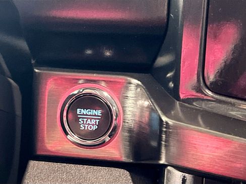 Used 2023 Ford F250 Lariat w/ Sport Appearance Package image 24