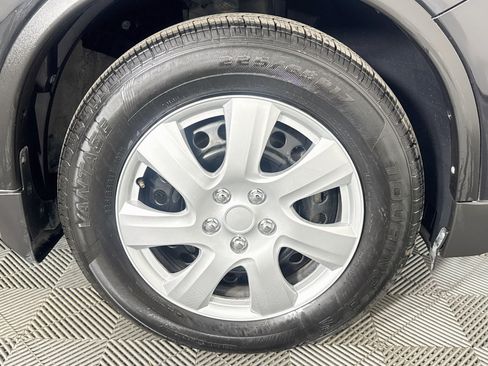 Used 2017 Nissan Rogue S FWD image 29