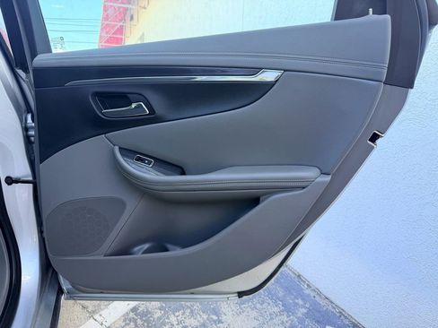 Used 2017 Chevrolet Impala LT w/ Leather Package FWD image 24