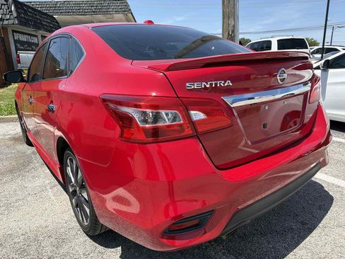 Used 2016 Nissan Sentra SR w/ Driver's Assist Package FWD image 4