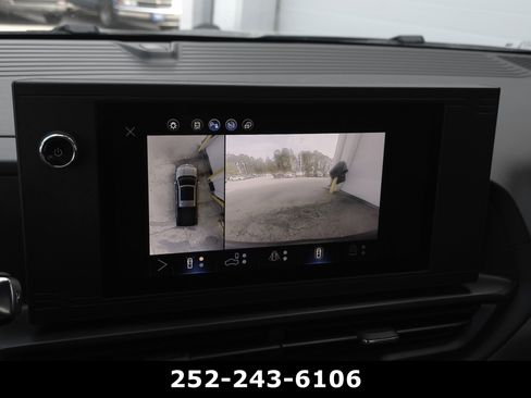 Used 2025 Chevrolet Silverado EV W/T image 23