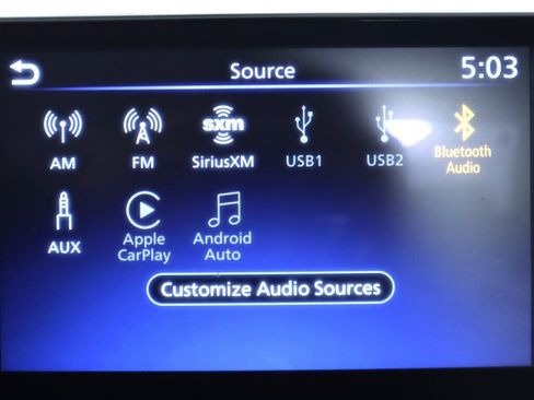 Used 2025 Nissan Sentra SR FWD image 17