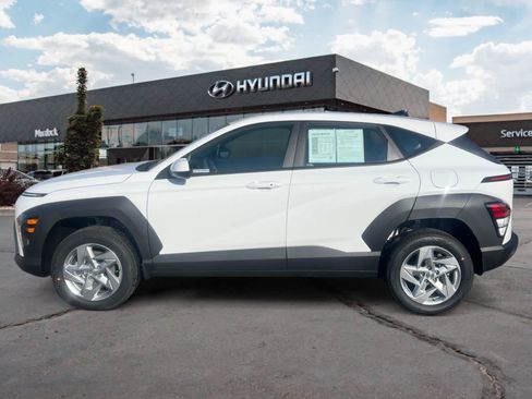 Certified 2026 Hyundai Kona SE AWD/4WD image 2