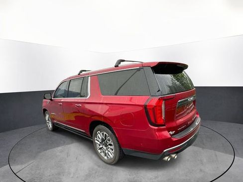 Used 2024 GMC Yukon XL Denali Ultimate AWD/4WD image 5