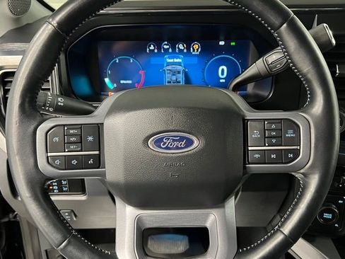 Used 2023 Ford F350 Lariat w/ Tow Technology Package AWD/4WD image 23