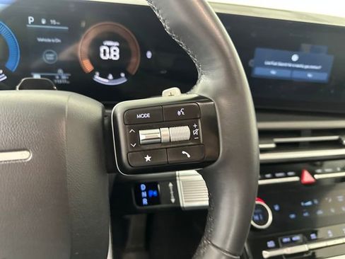 Used 2024 Hyundai Santa Fe XRT image 16