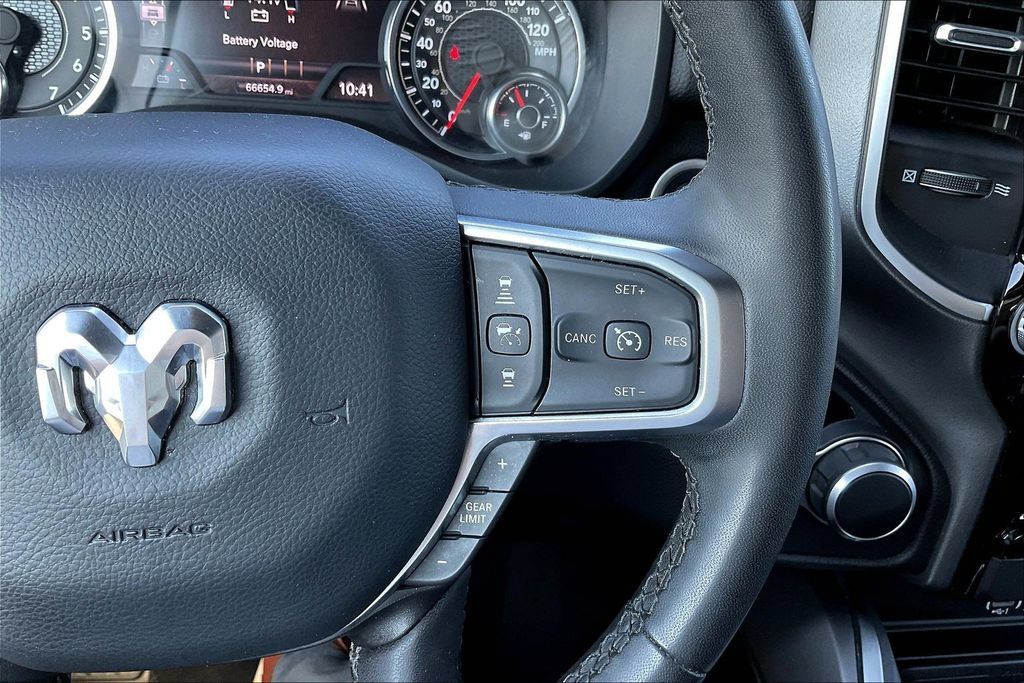 Used 2025 RAM 1500 Big Horn AWD/4WD image 13