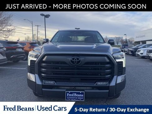 Used 2024 Toyota Tundra Limited image 2