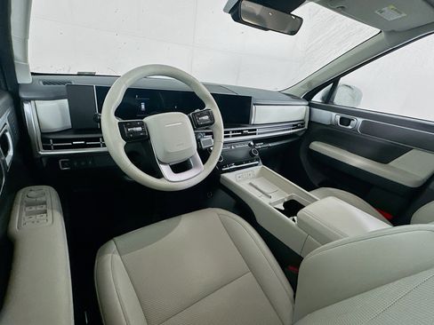 Used 2025 Hyundai Santa Fe SEL image 18