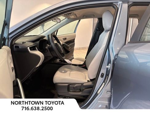 Used 2026 Toyota Corolla Cross L image 16