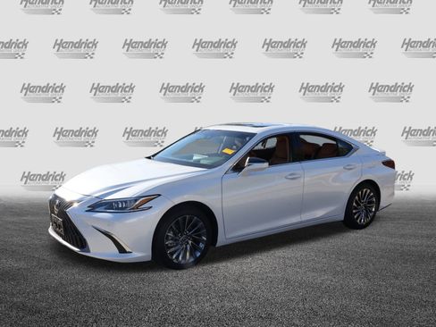 Used 2025 Lexus ES 350 Luxury w/ Technology Package image 5