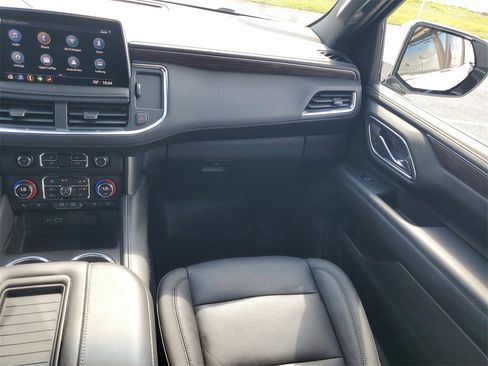 Used 2021 Chevrolet Tahoe LT image 27