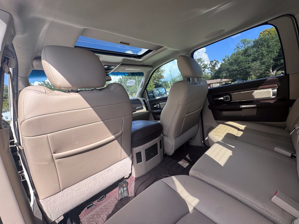 Used 2018 RAM 1500 Laramie w/ Convenience Group RWD image 17