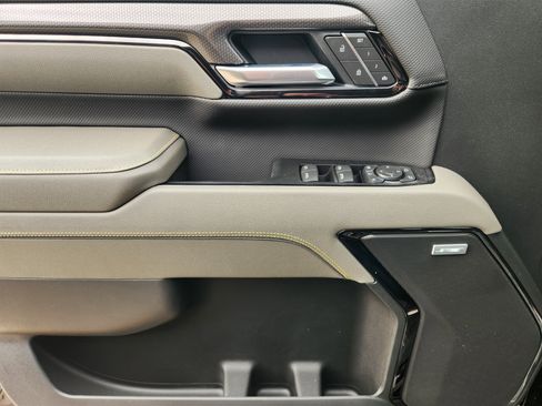 New 2026 Chevrolet Silverado 2500 ZR2 image 24