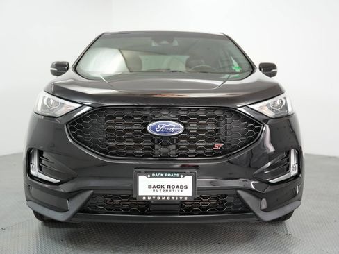 Used 2019 Ford Edge ST w/ Convenience Package image 2