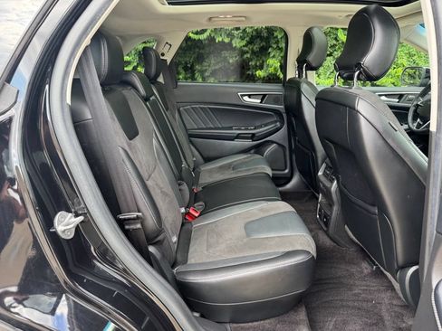 Used 2016 Ford Edge Sport w/ Equipment Group 401A AWD/4WD image 16