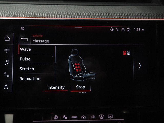 Used 2024 Audi Q8 e-tron Prestige AWD/4WD image 44
