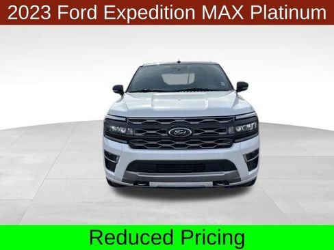 Used 2023 Ford Expedition Max Platinum AWD/4WD image 2