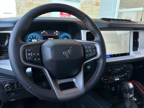 New 2025 Ford Bronco Heritage Edition image 36