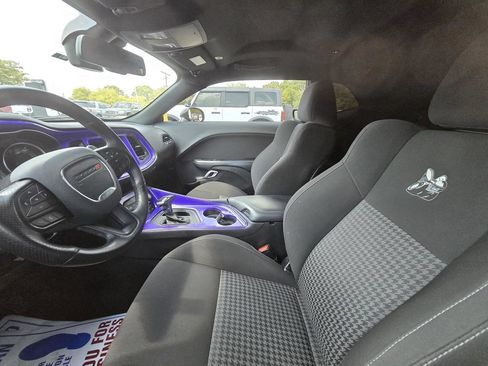 Used 2021 Dodge Challenger R/T Scat Pack RWD image 12