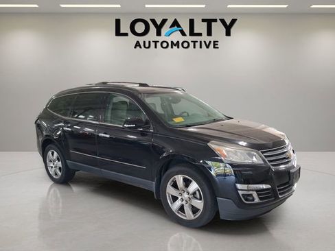 Used 2017 Chevrolet Traverse Premier AWD/4WD image 7