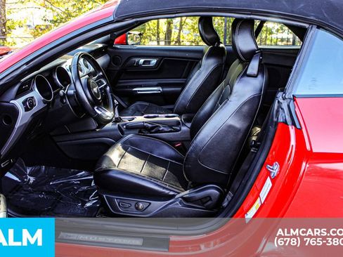 Used 2020 Ford Mustang Premium image 17