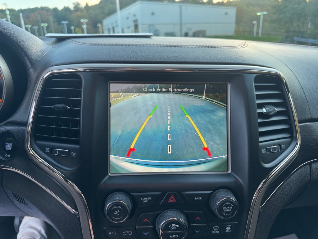 Used 2016 Jeep Grand Cherokee Summit AWD/4WD image 18