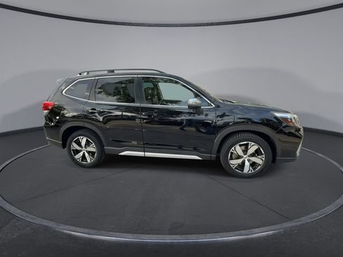 Used 2020 Subaru Forester Touring AWD/4WD image 9