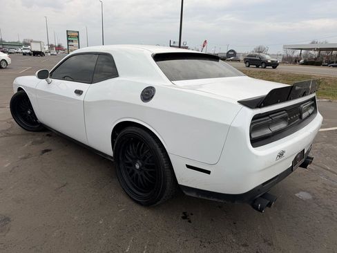 Used 2017 Dodge Challenger SXT image 51
